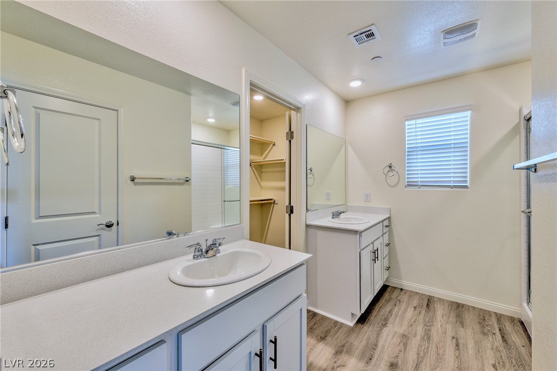 4702 Arctic Cliffs Avenue