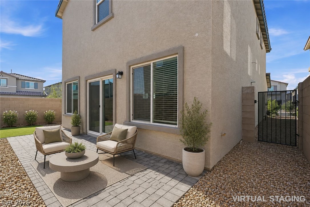 4702 Arctic Cliffs Avenue