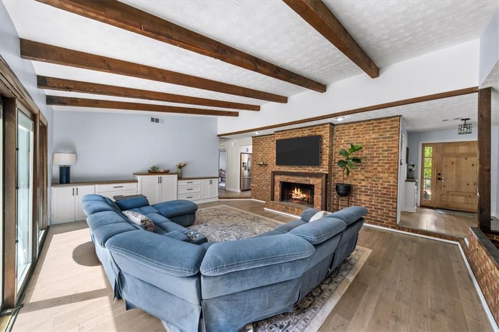 1365 Ridgefield Drive