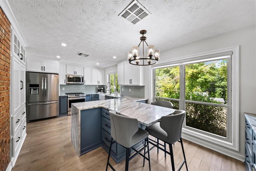 1365 Ridgefield Drive