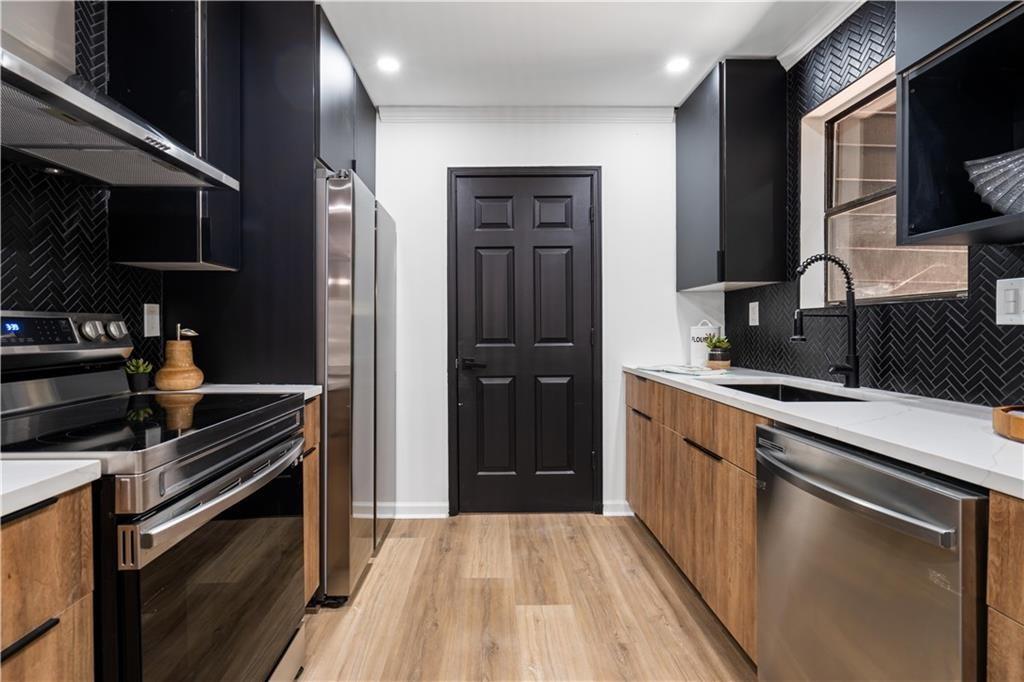 1249 N LEA Court SE Unit A