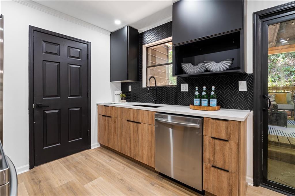 1249 N LEA Court SE Unit A