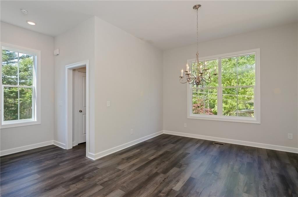 2786 WOODLAND Terrace