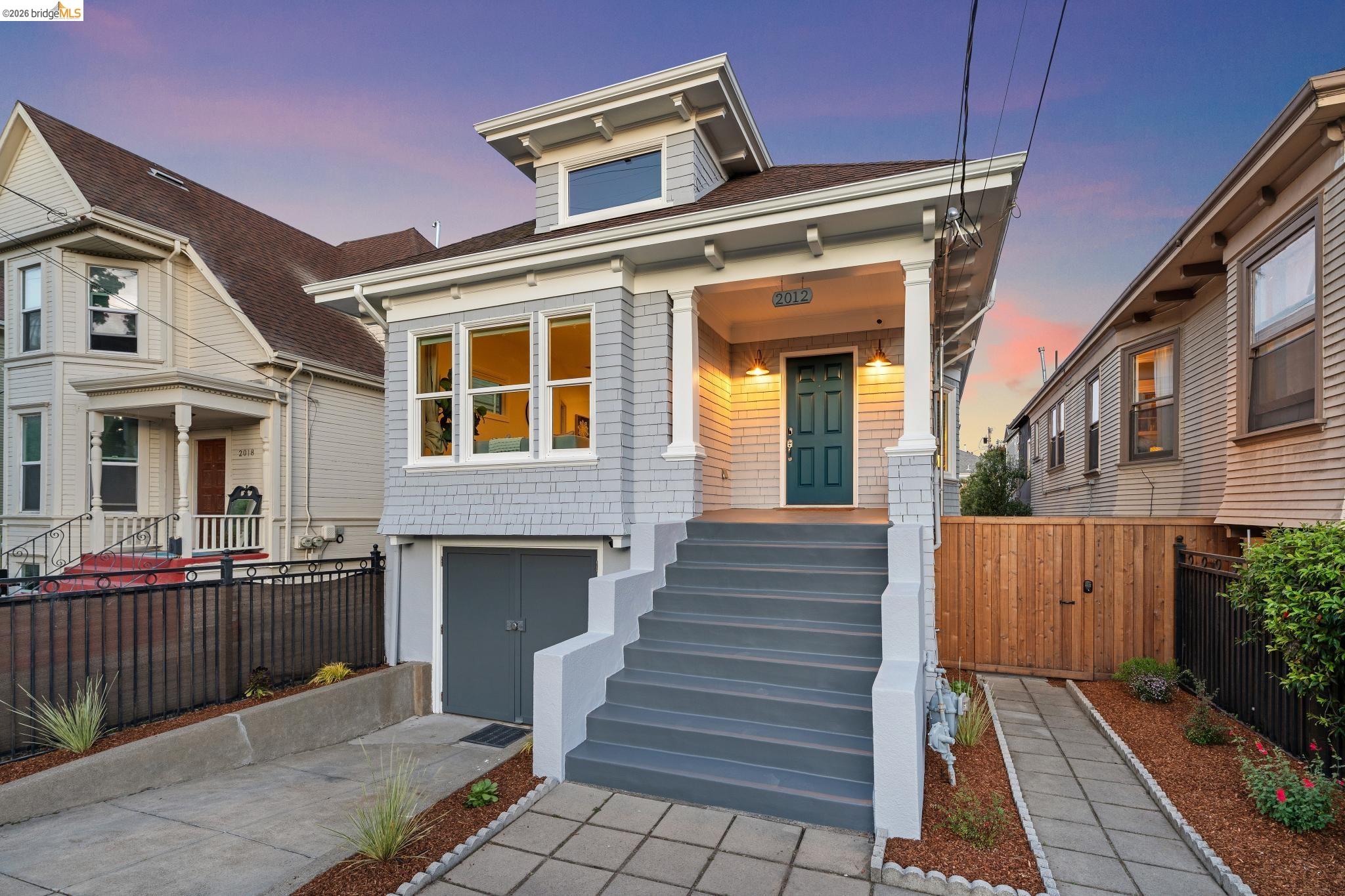 2012 Chestnut St