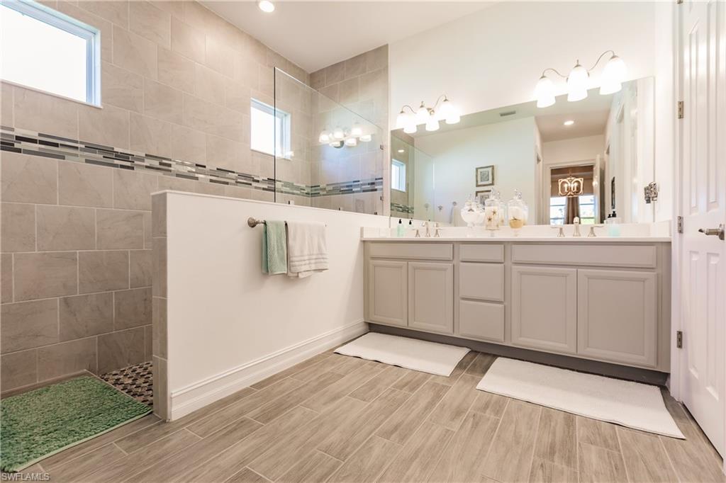 14578 Kelson CIR