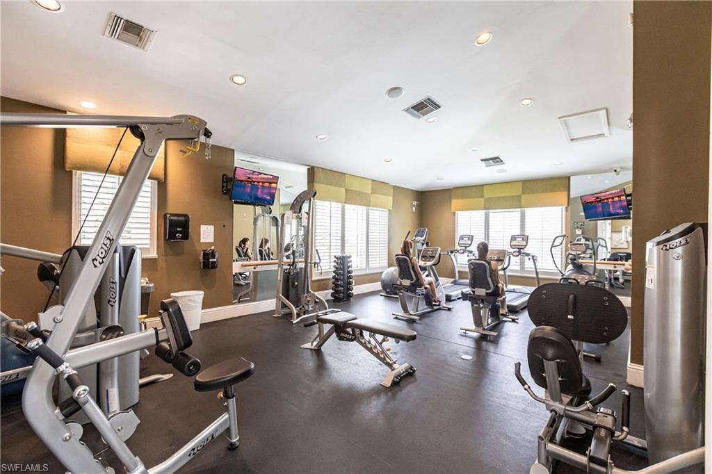 7920 Mahogany Run LN Unit: 1015