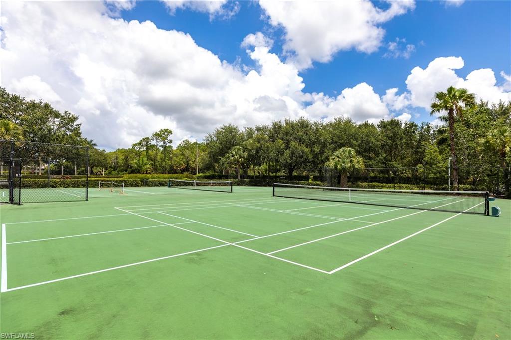 7920 Mahogany Run LN Unit: 1015