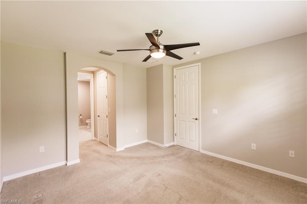 14735 Edgewater CIR