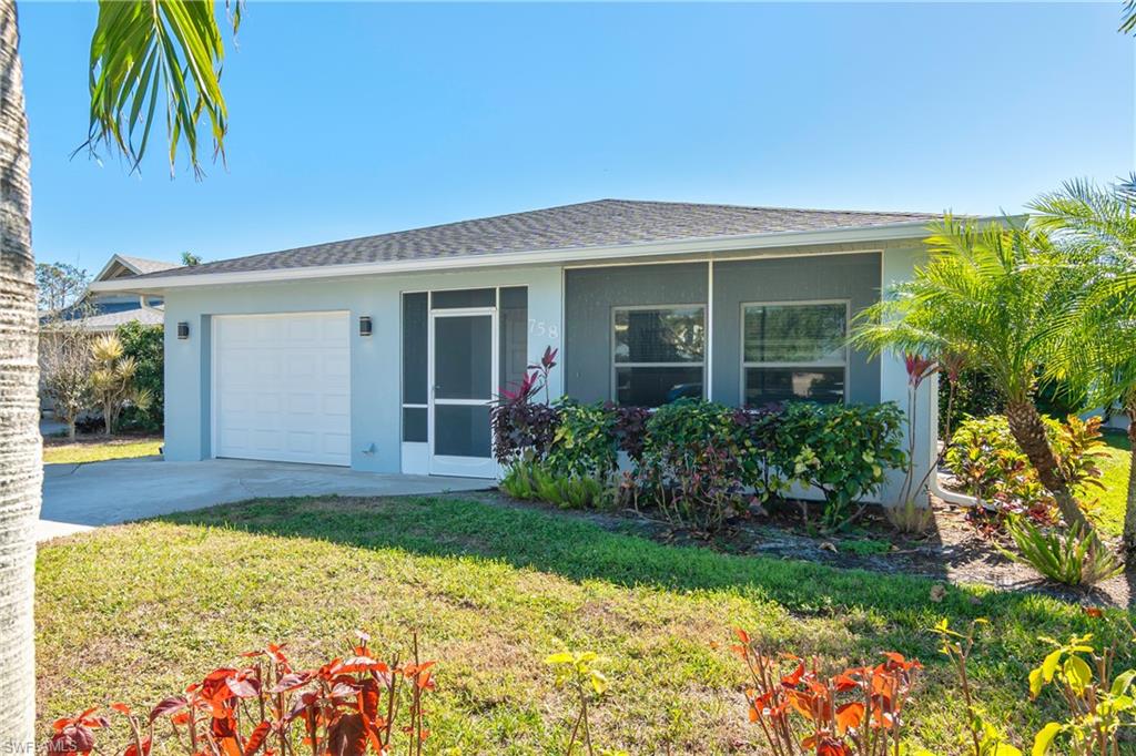 758 98th AVE N