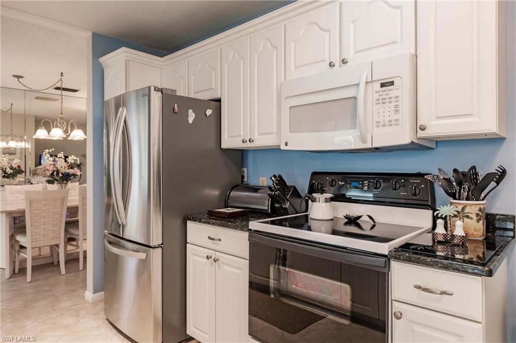 1092 Forest Lakes DR Unit: 20-A
