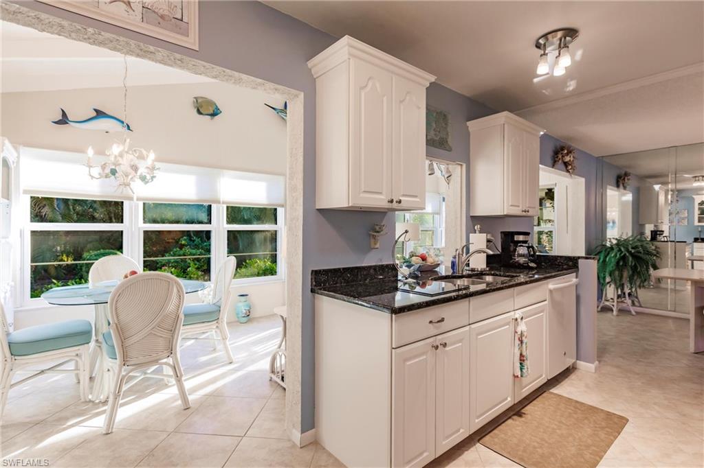1092 Forest Lakes DR Unit: 20-A