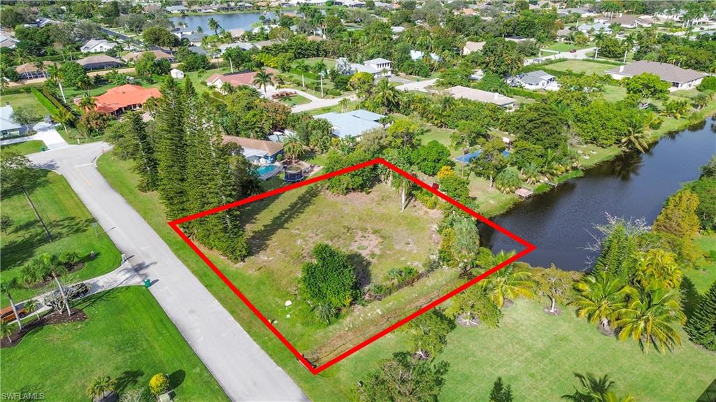 1585 Golden Harvest LN