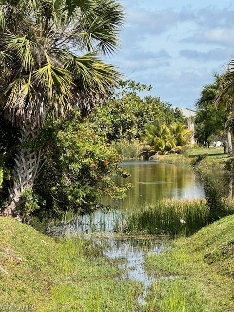 1585 Golden Harvest LN