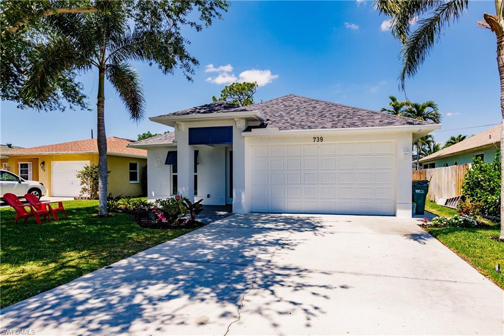 739 98th AVE N