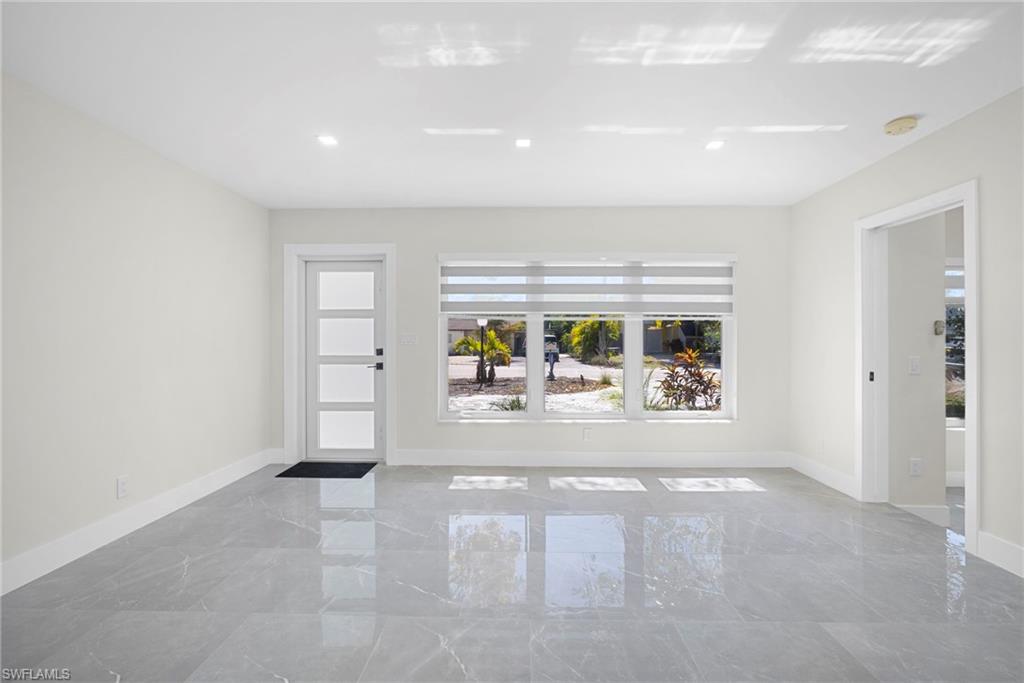 47 River CT