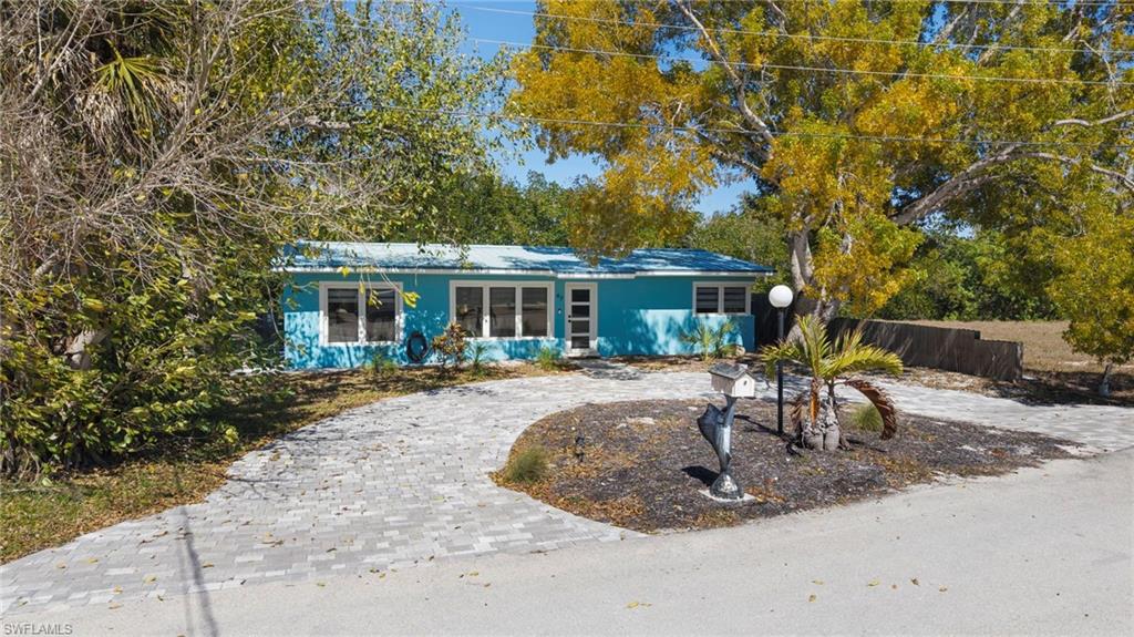 47 River CT