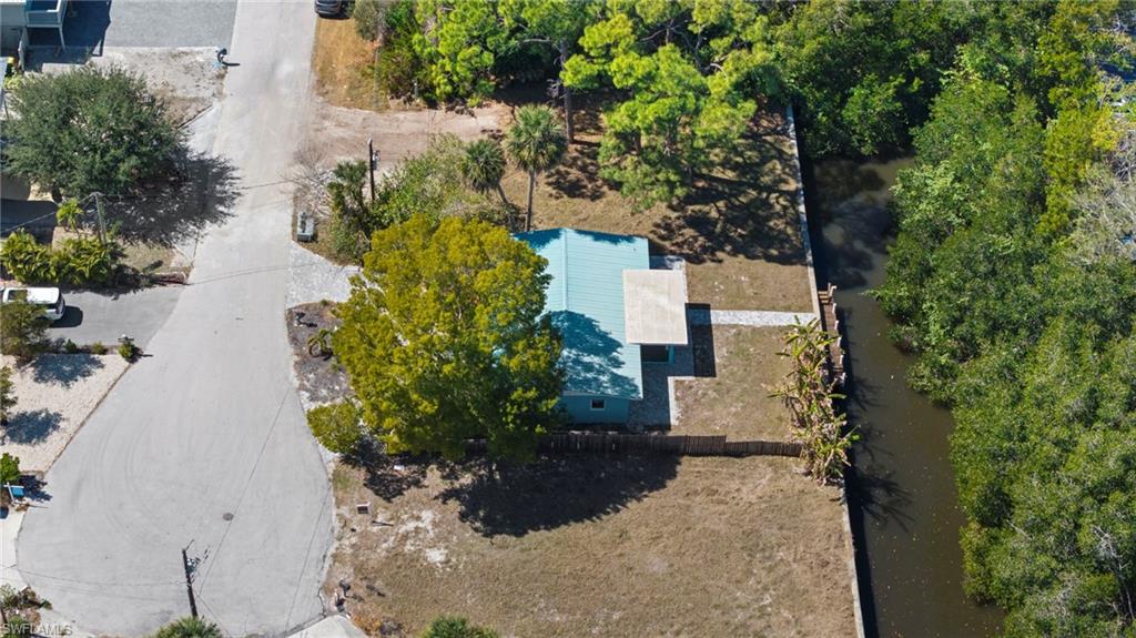 47 River CT