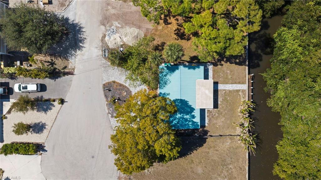 47 River CT