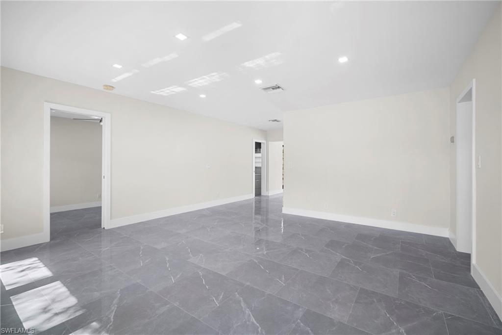 47 River CT