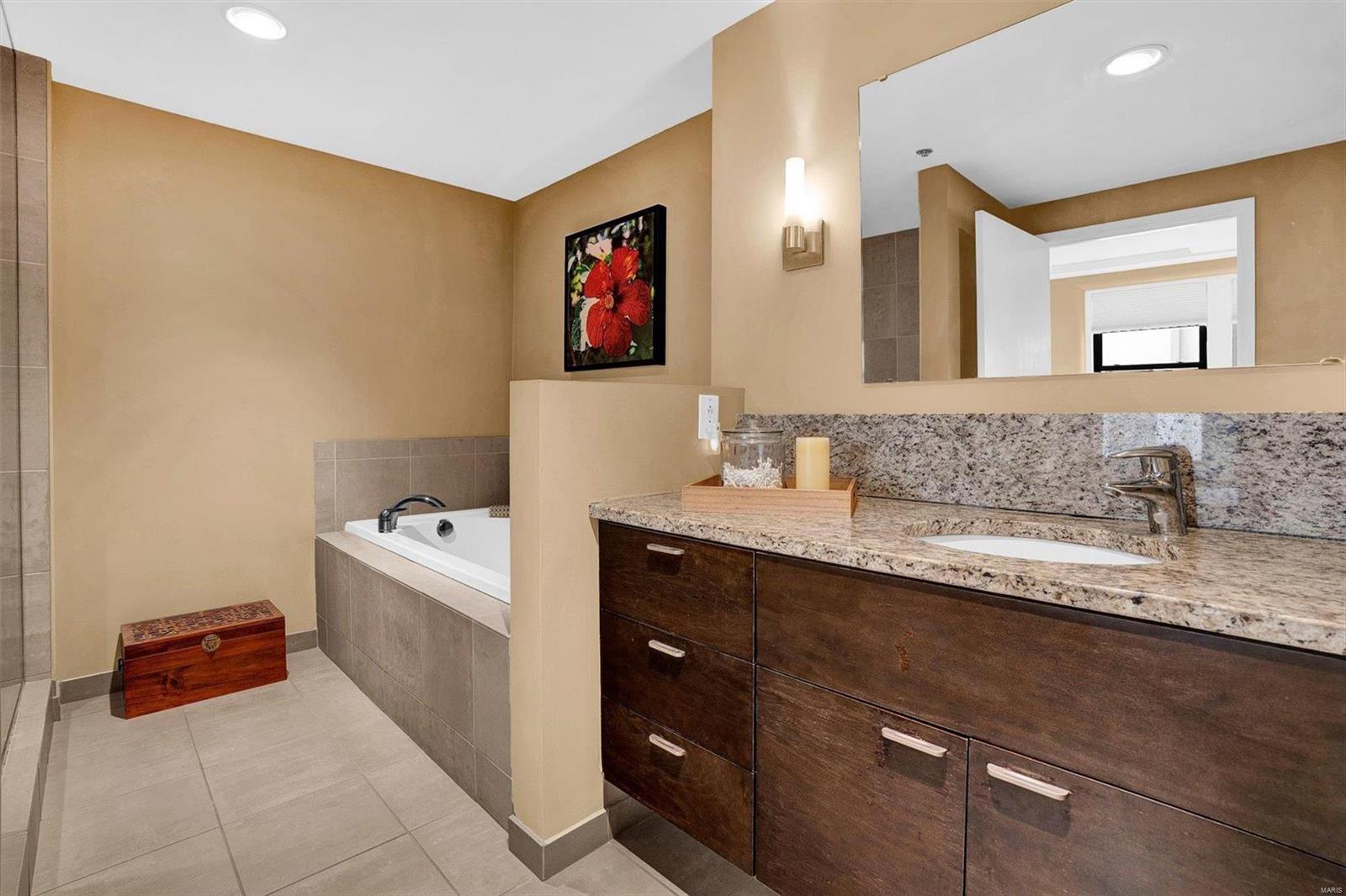 915 Olive Street Unit: 1113