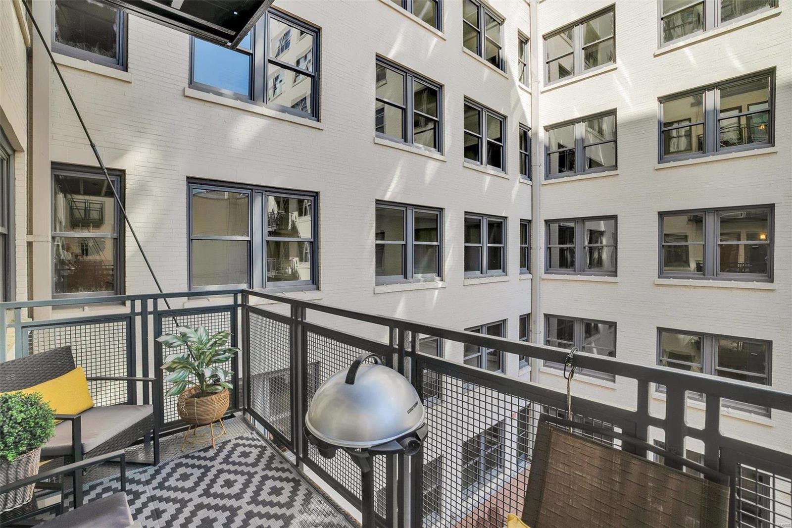 915 Olive Street Unit: 1113