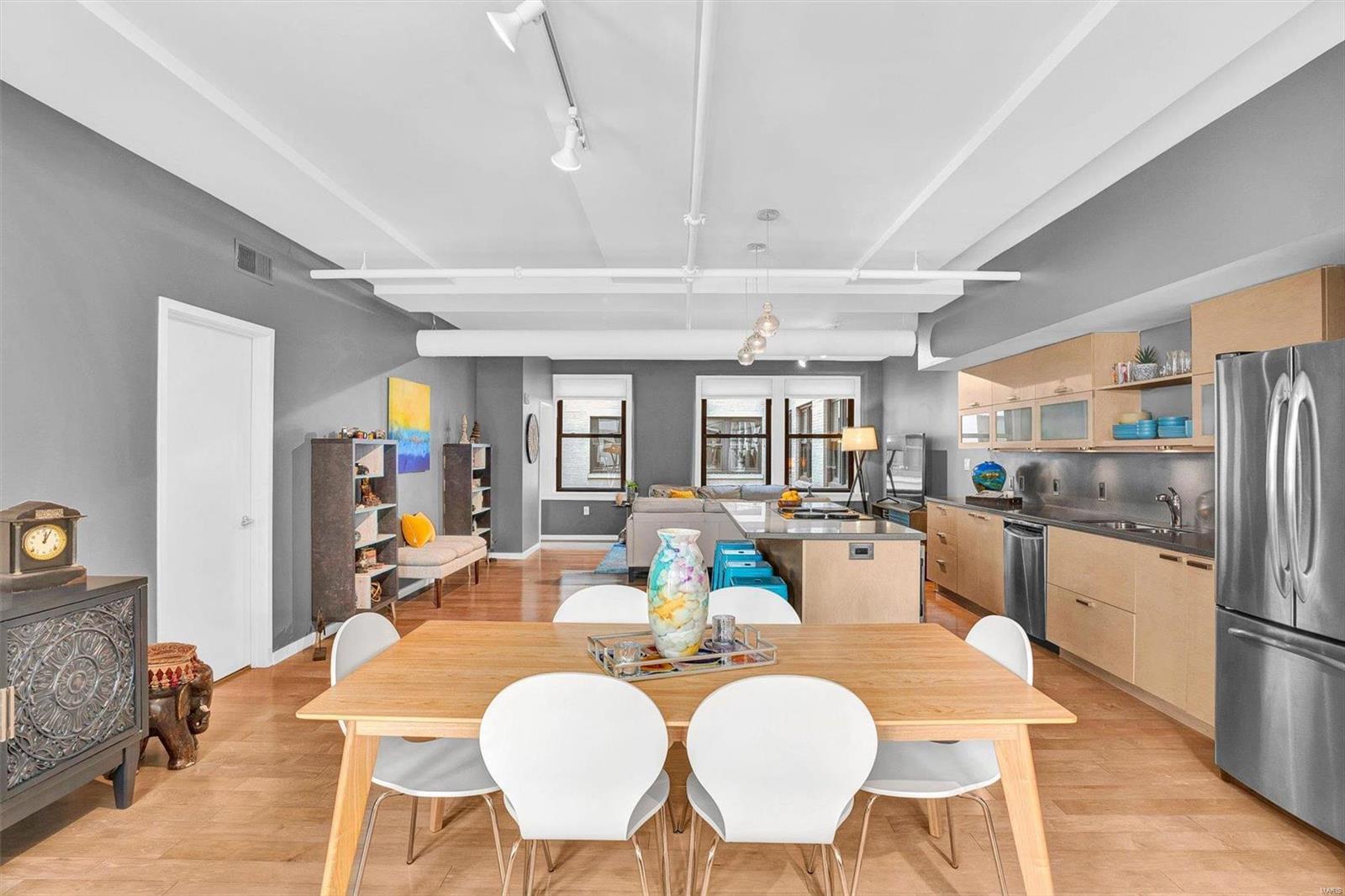 915 Olive Street Unit: 1113