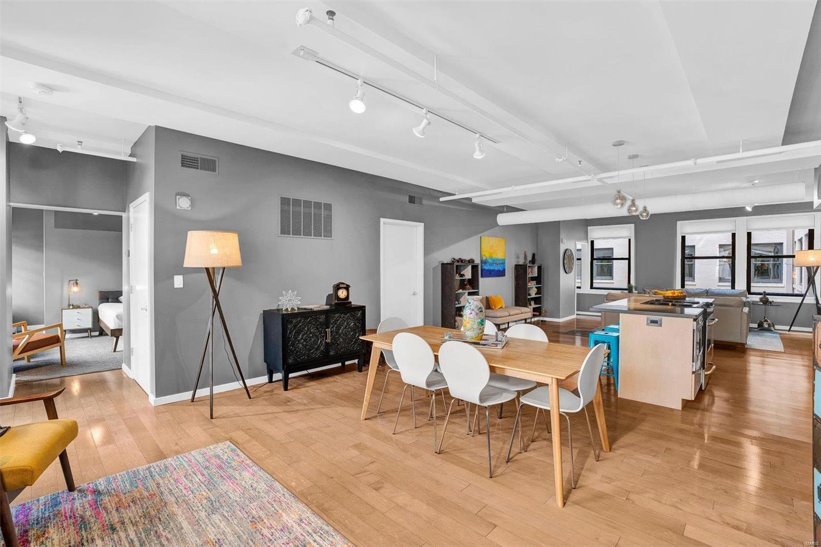915 Olive Street Unit: 1113
