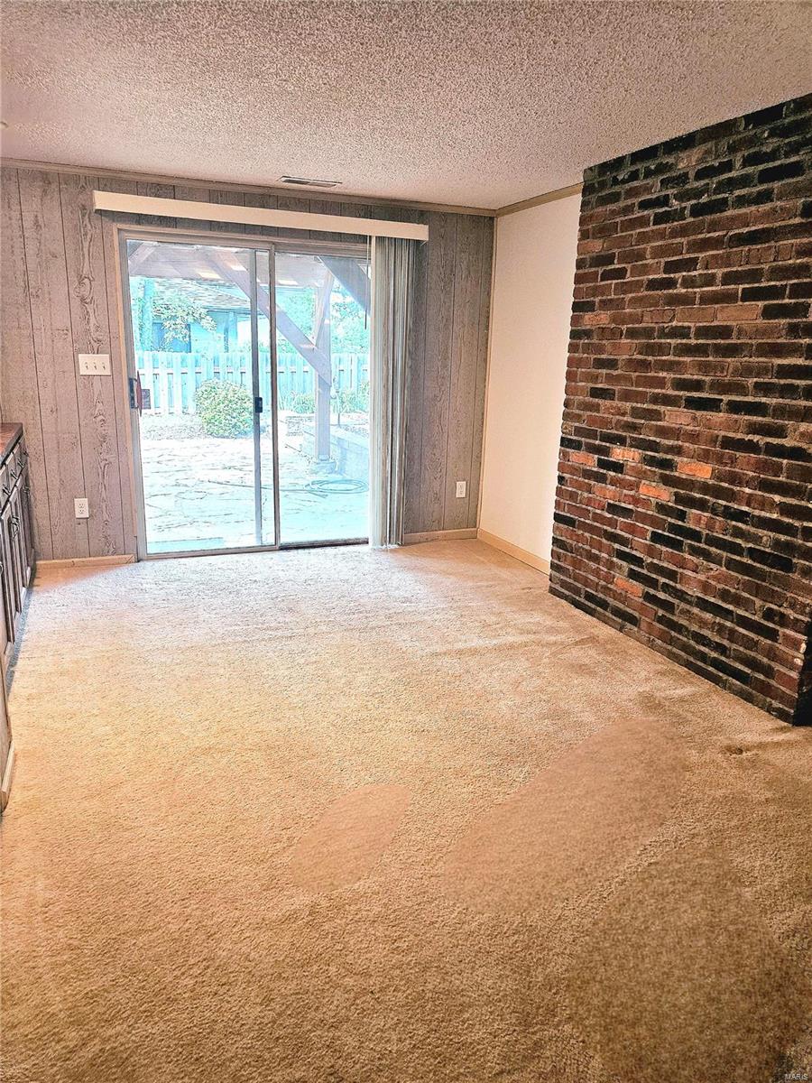 875 Delmonico Drive