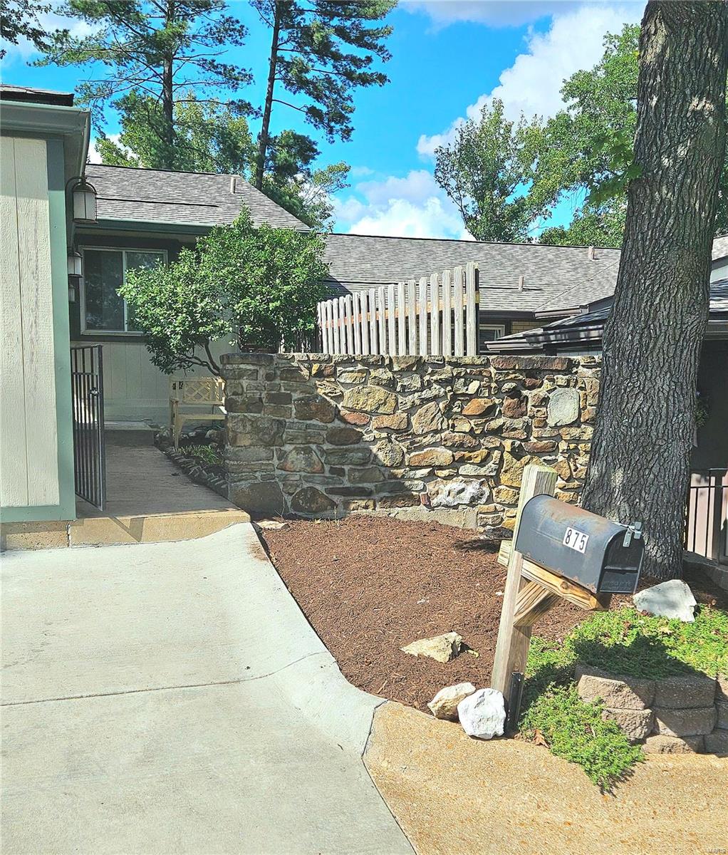 875 Delmonico Drive
