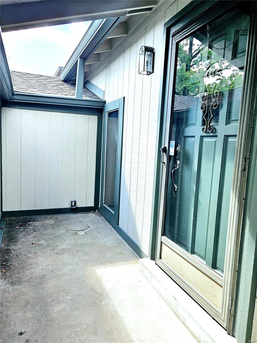 875 Delmonico Drive