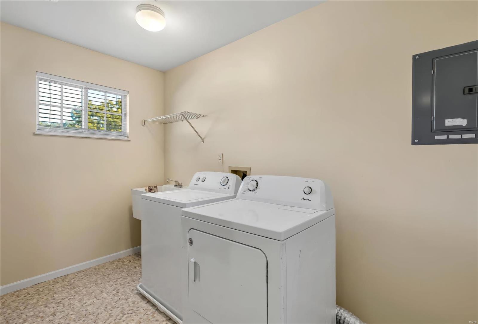 3672 Colonia Place Drive Unit: D