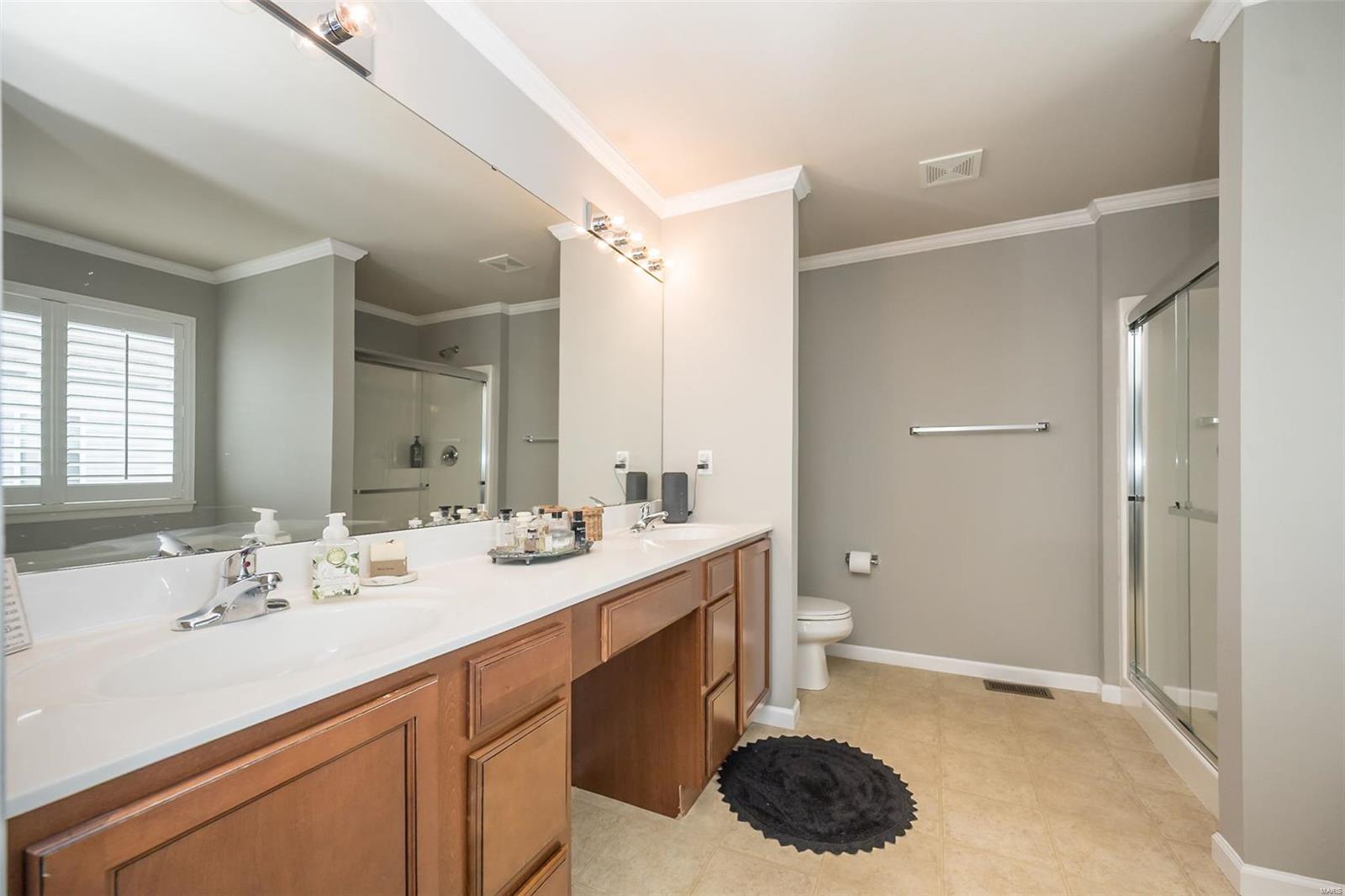 121 Central Park Avenue