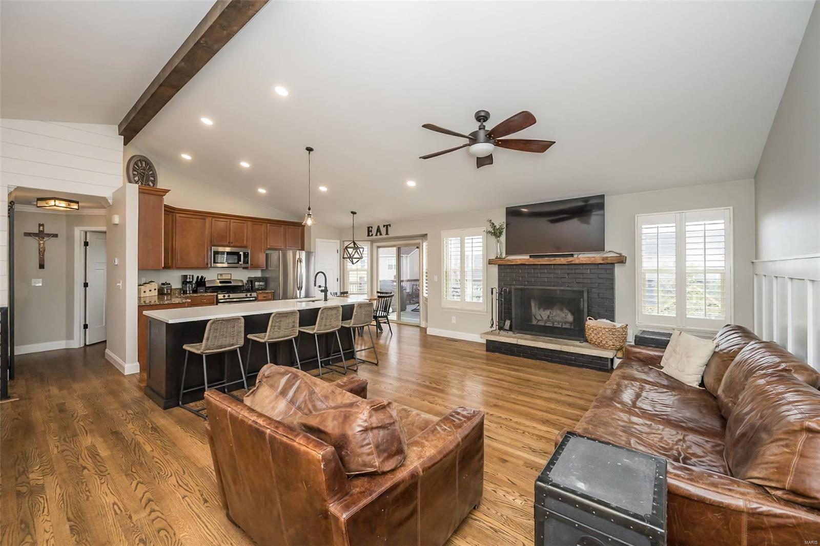 121 Central Park Avenue