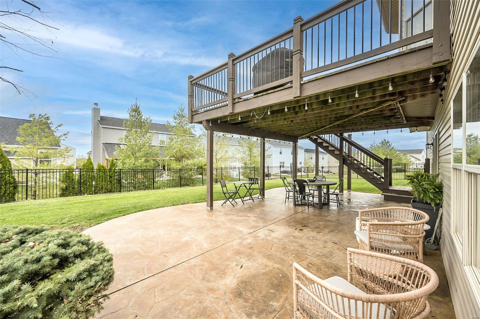 121 Central Park Avenue