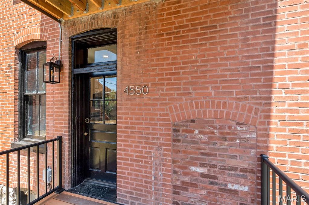 4550 Gibson Avenue