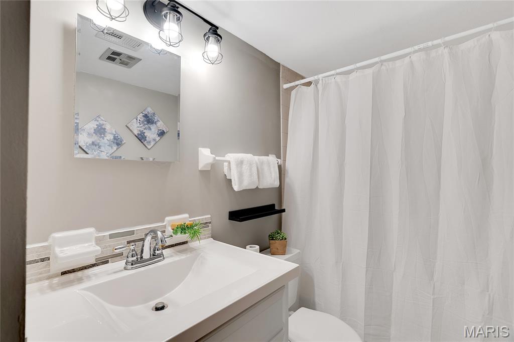 10009 Sakura Drive Unit: A