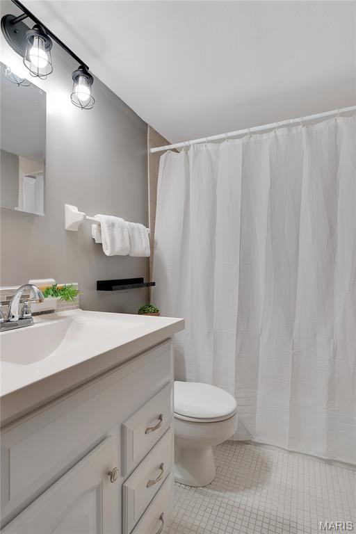 10009 Sakura Drive Unit: A