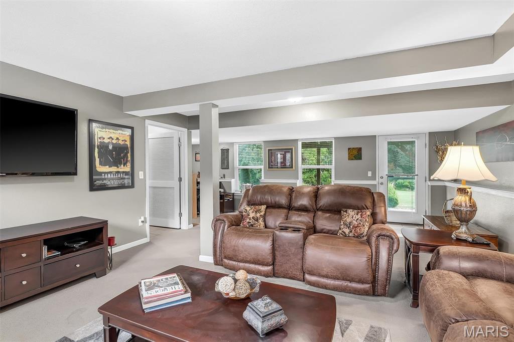2354 Fairway