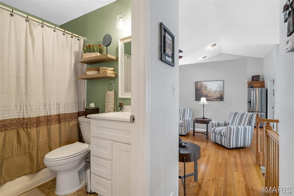 2354 Fairway
