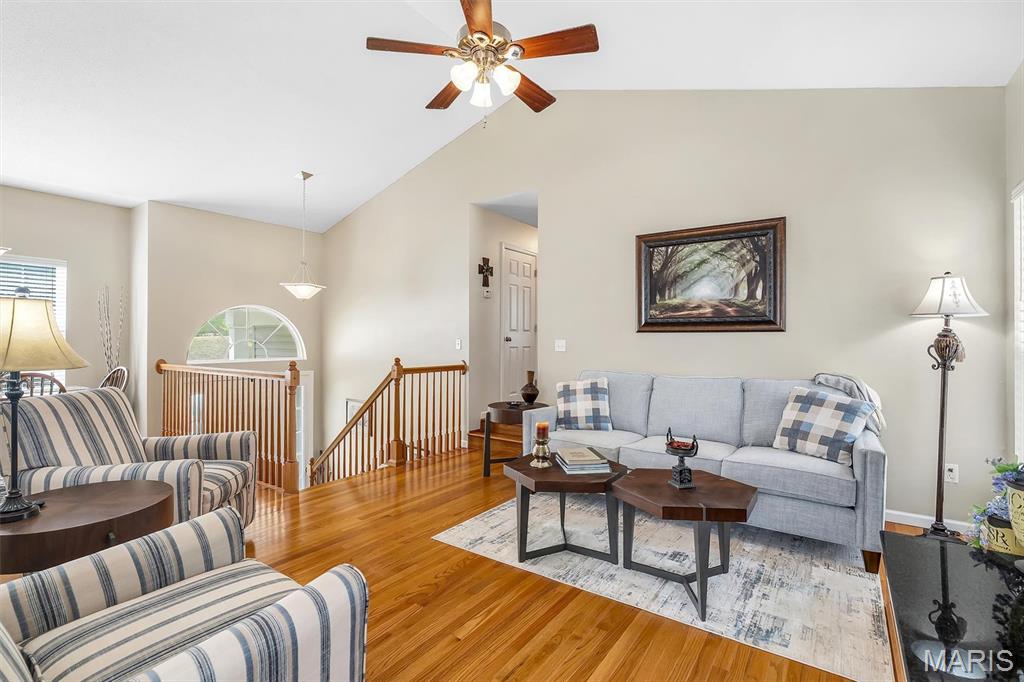 2354 Fairway