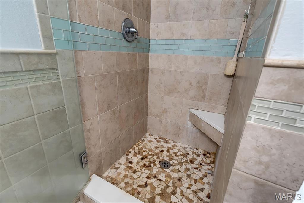 2354 Fairway