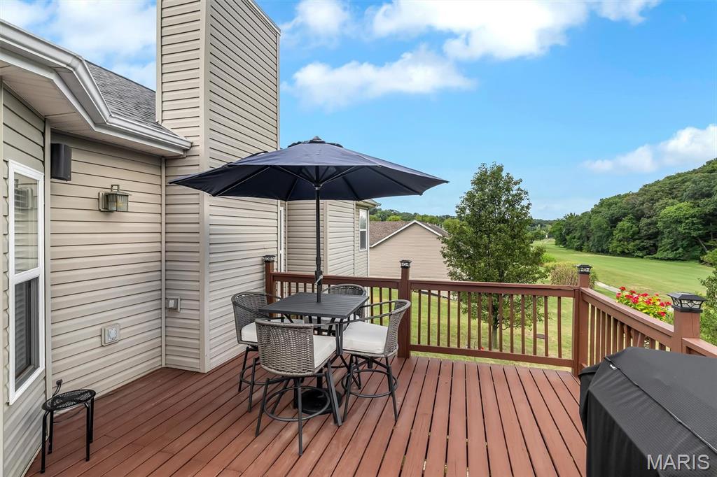 2354 Fairway