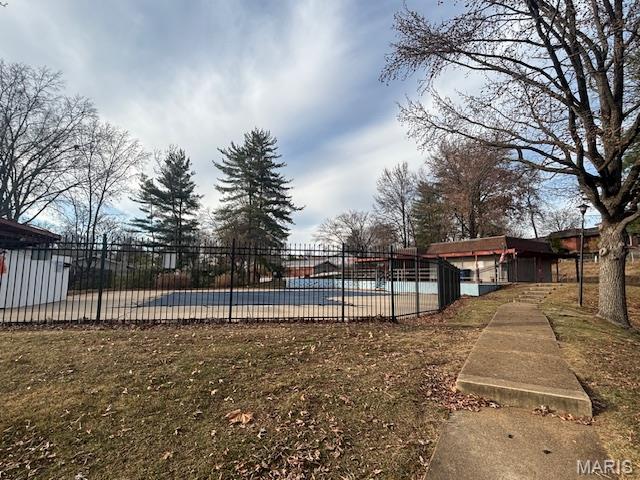 599 Arblay Place