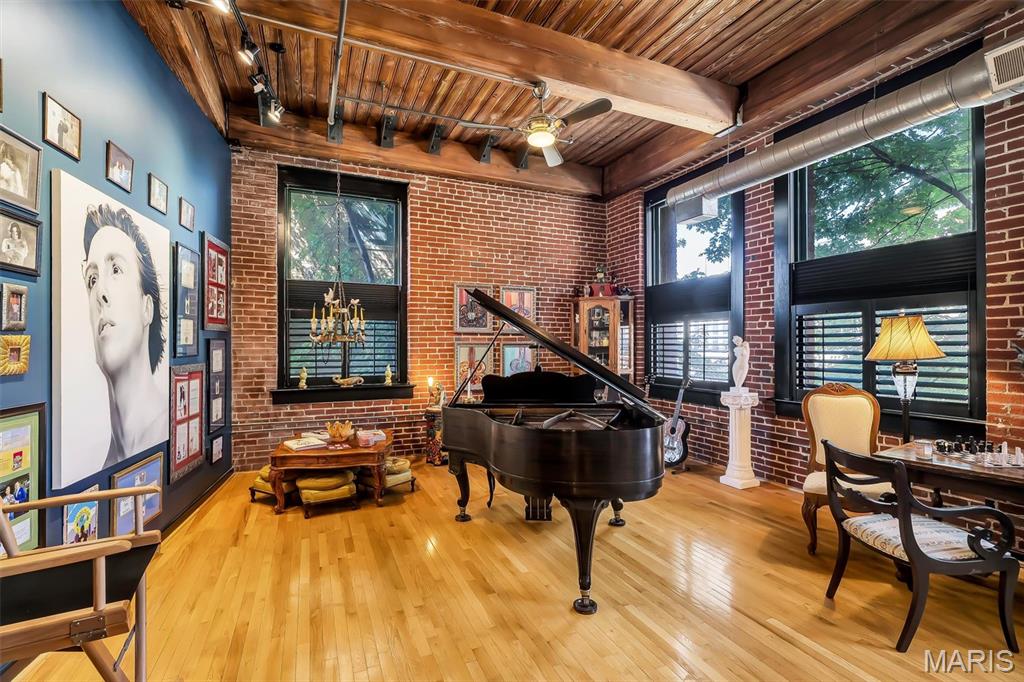 703 N 13th Street Unit: 207