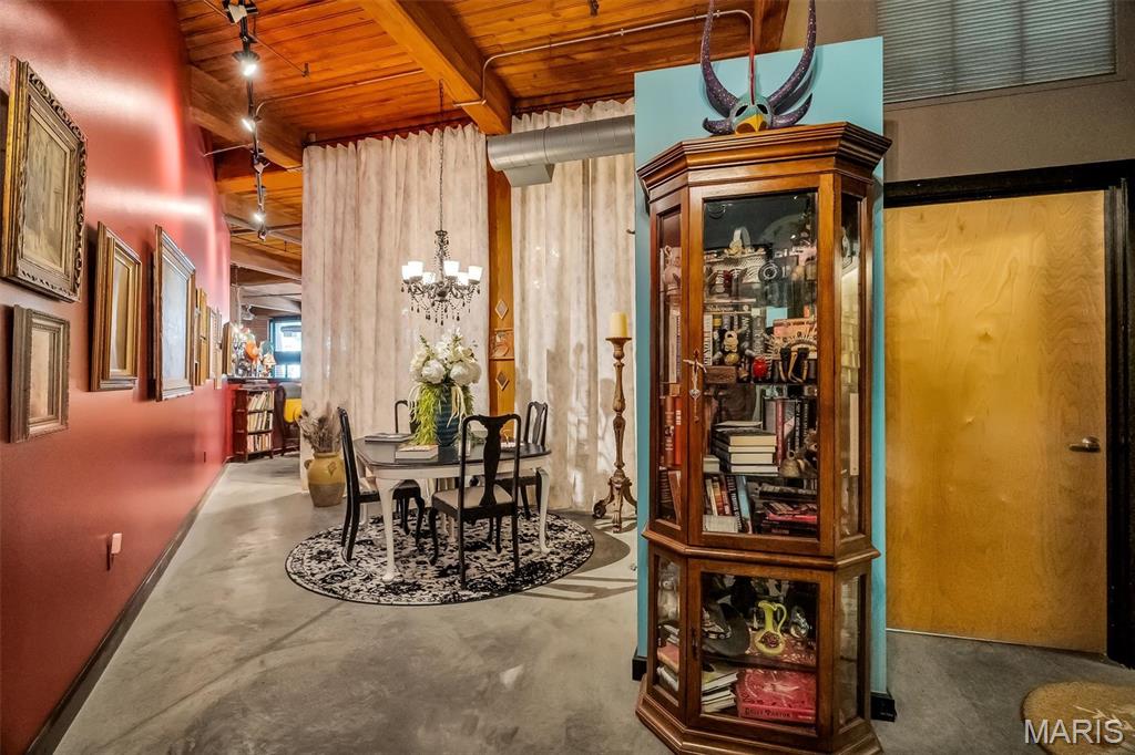 703 N 13th Street Unit: 207