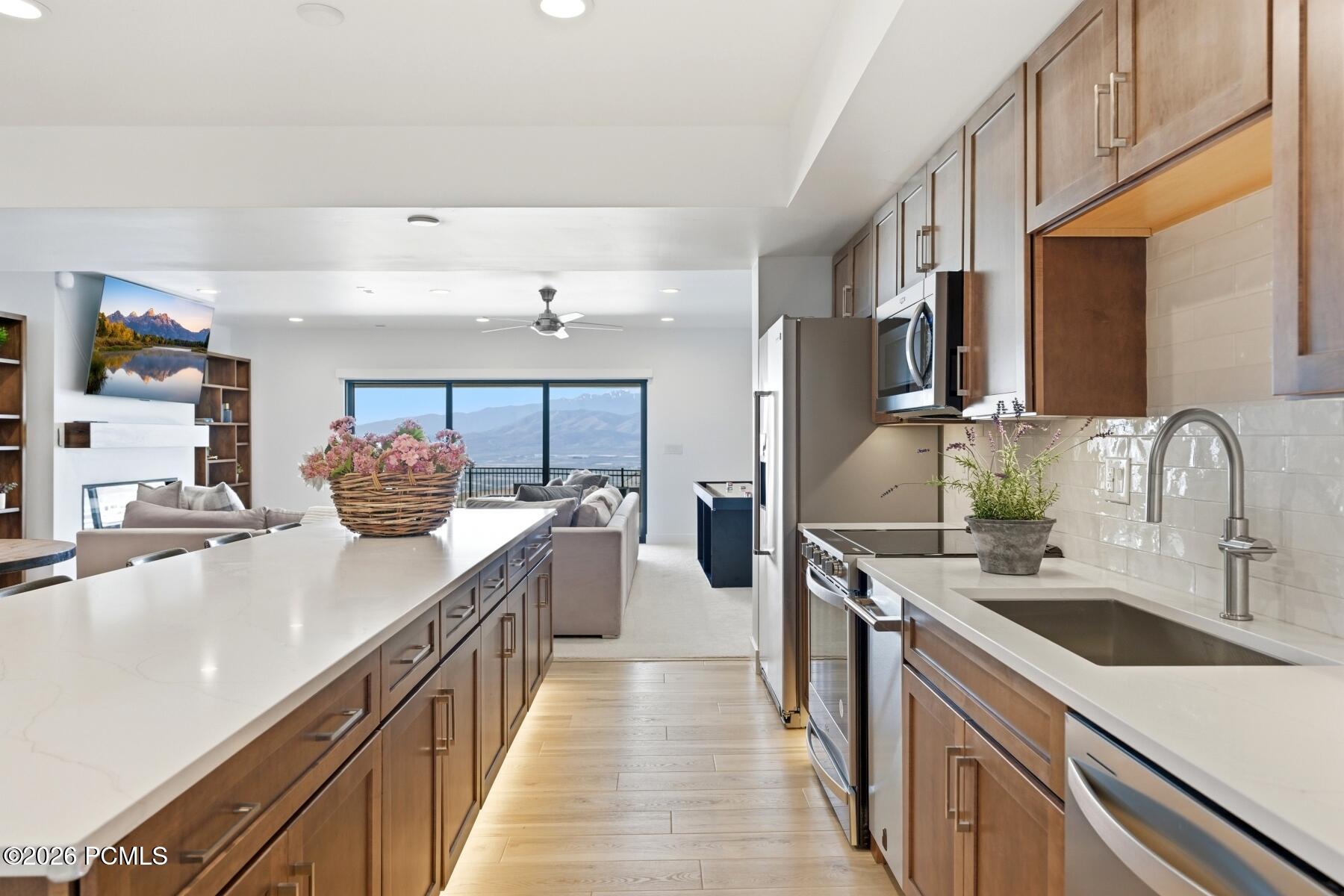 4489 N Solstice Drive