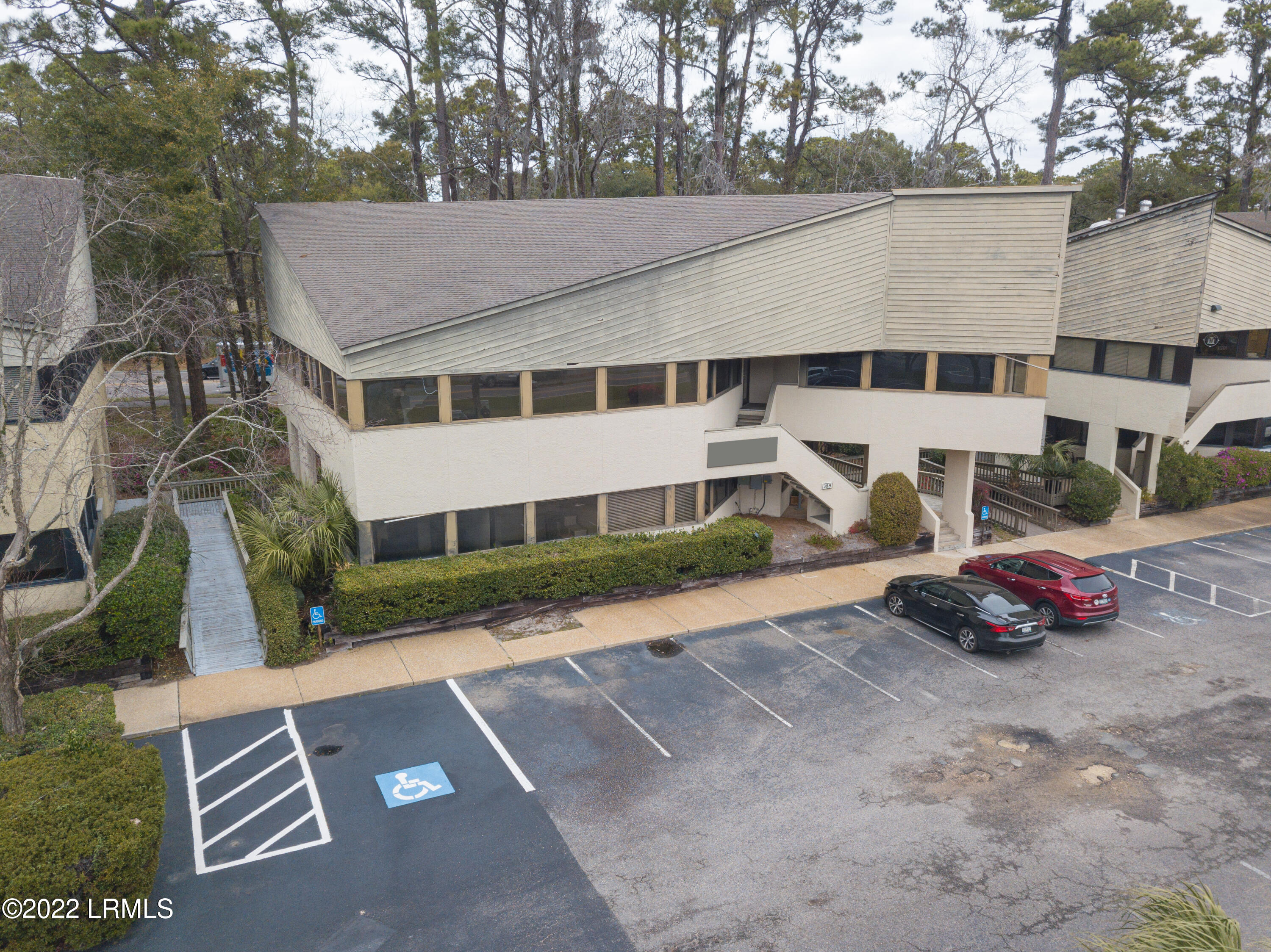 38 New Orleans Road, B