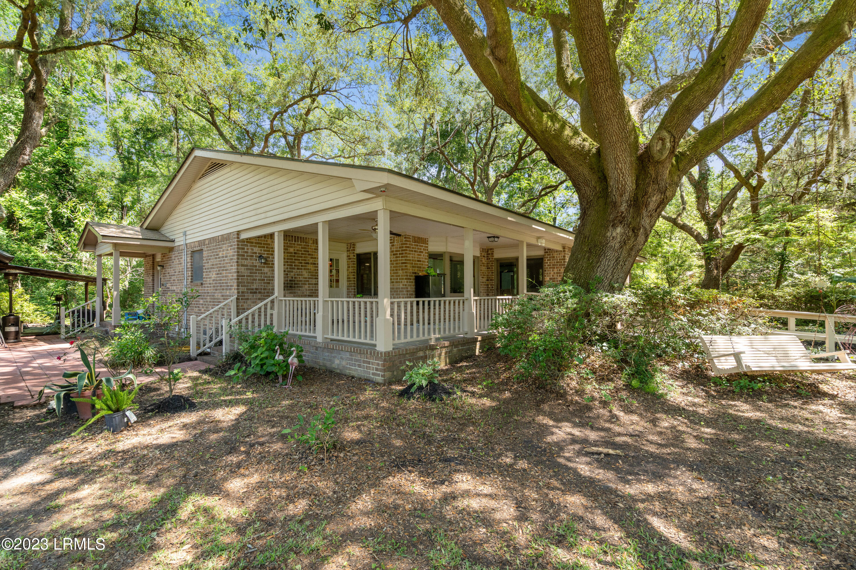 176 Bay Pines Road