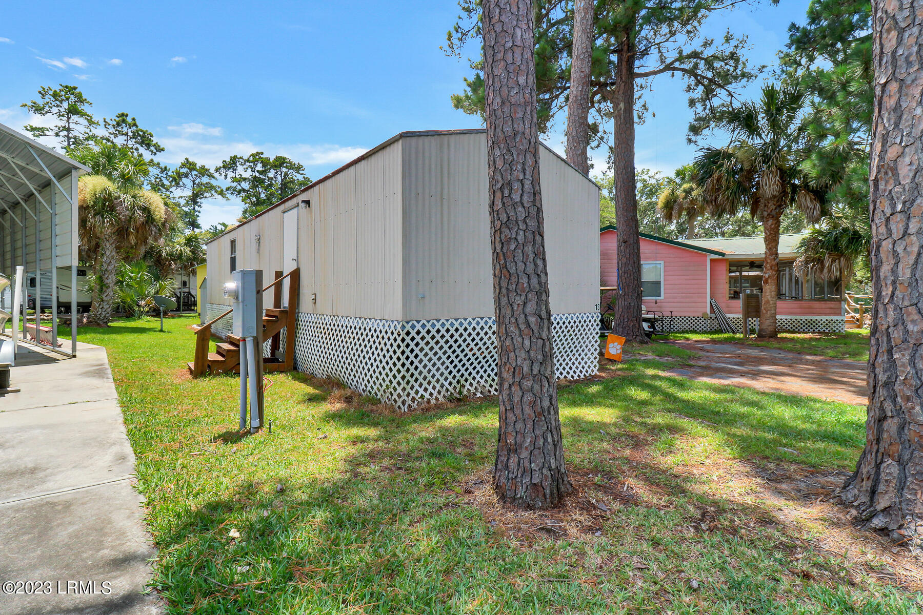 13 Red Feather Trail, St. Helena Island