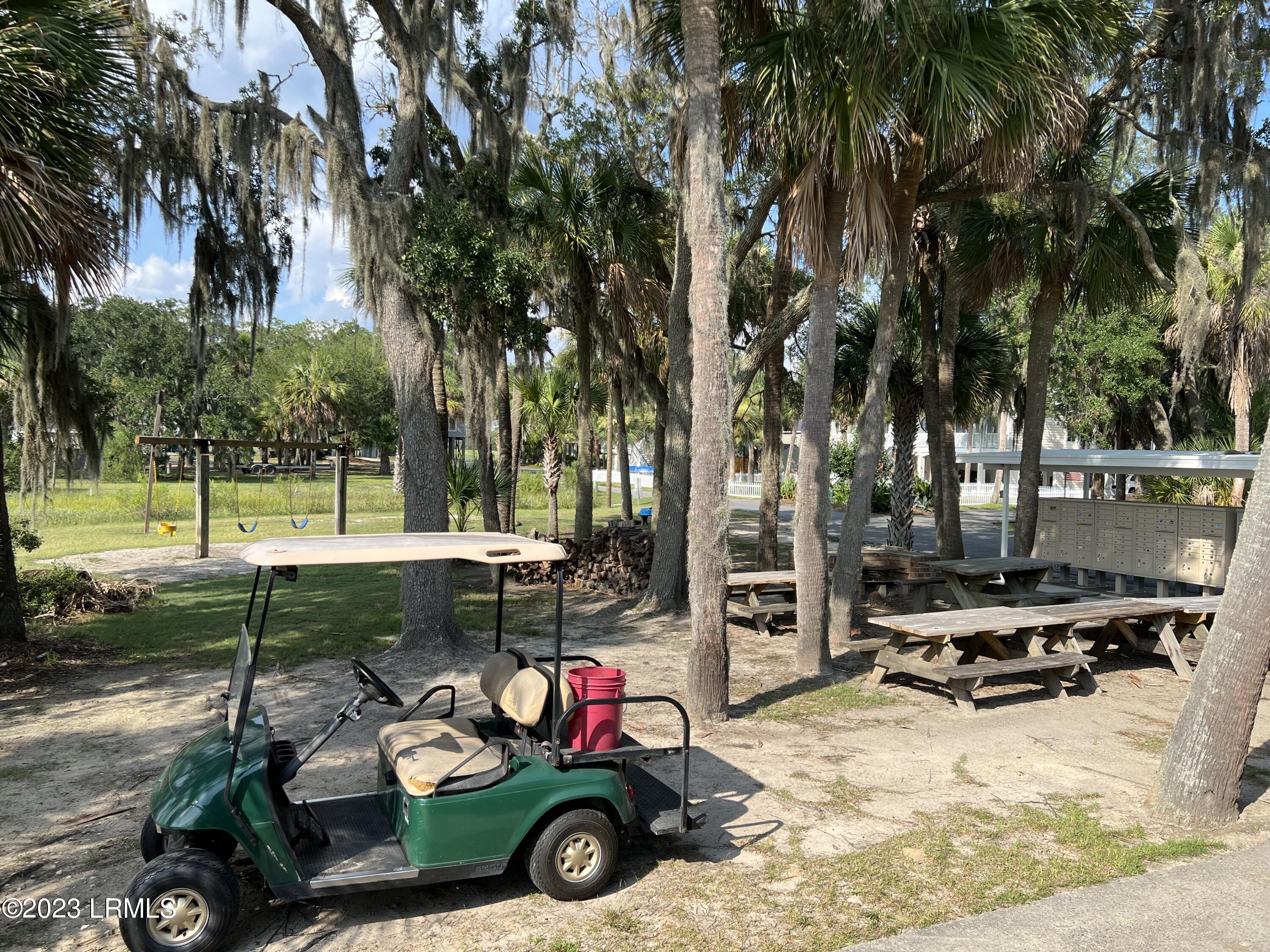 13 Red Feather Trail, St. Helena Island